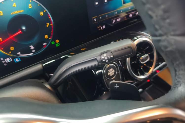 Used Mercedes-Benz GLA 2020 GLA 180 Gear Lever