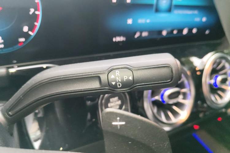 Used Mercedes-Benz GLA 2020 GLA 200 Gear Lever