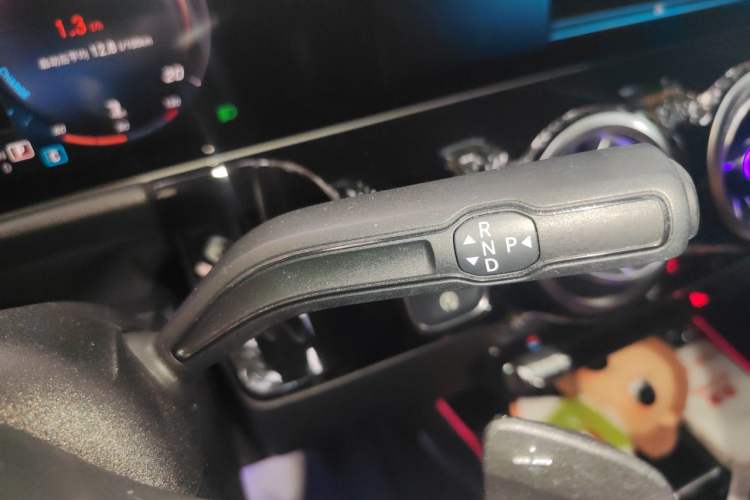 Used Mercedes-Benz GLA 2020 GLA 200 Gear Lever