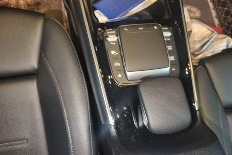 Used Mercedes-Benz GLA 2020 GLA 200 Gear Lever