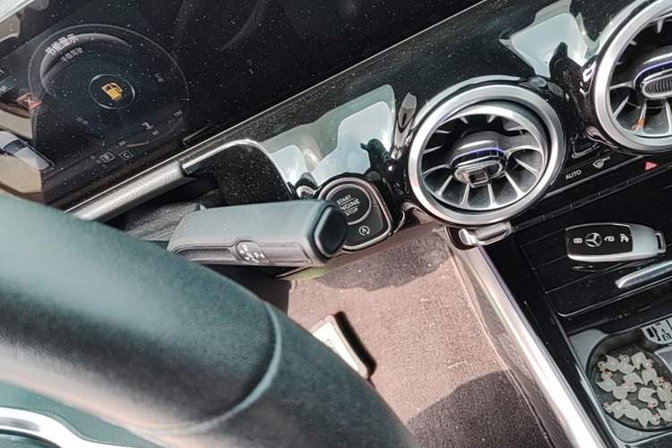 Used Mercedes-Benz GLA 2020 GLA 180 Gear Lever