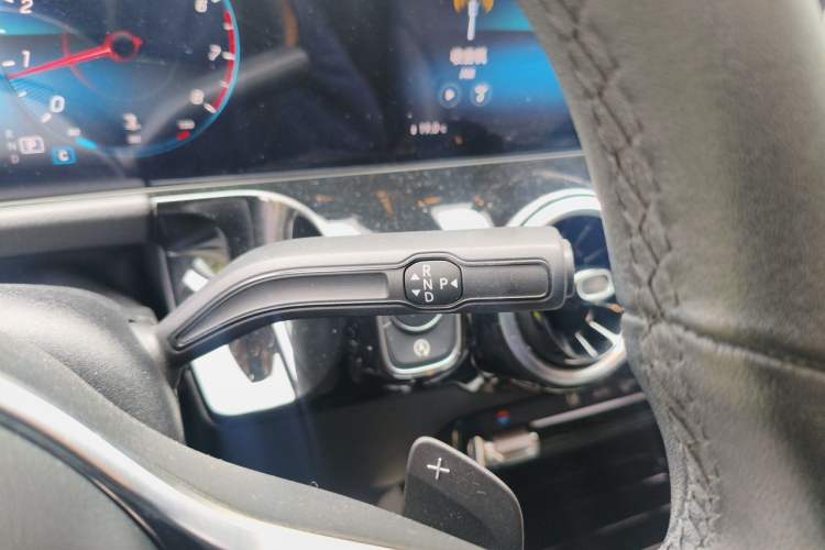 Used Mercedes-Benz GLA 2020 GLA 180 Gear Lever
