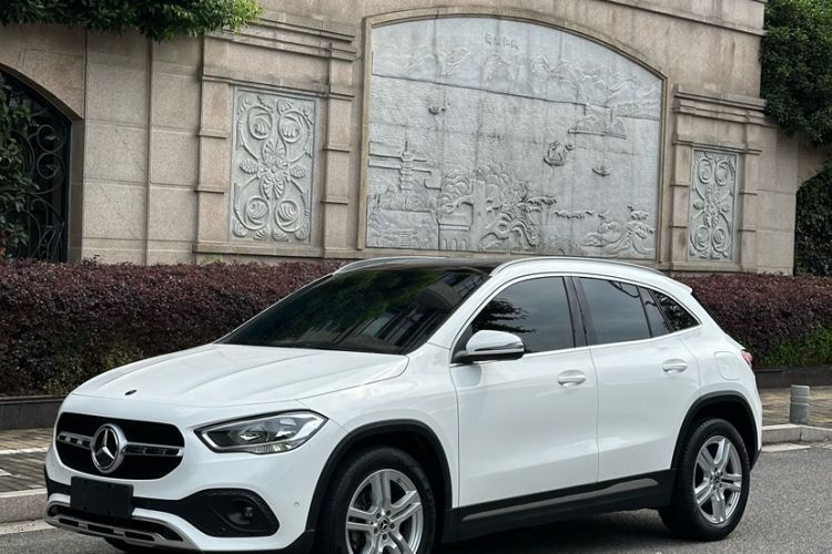 Used Mercedes-Benz GLA 2020 GLA 180 Guazi used car, China used car export, Used car for sale, Used  cars, Cheapest cars for sale