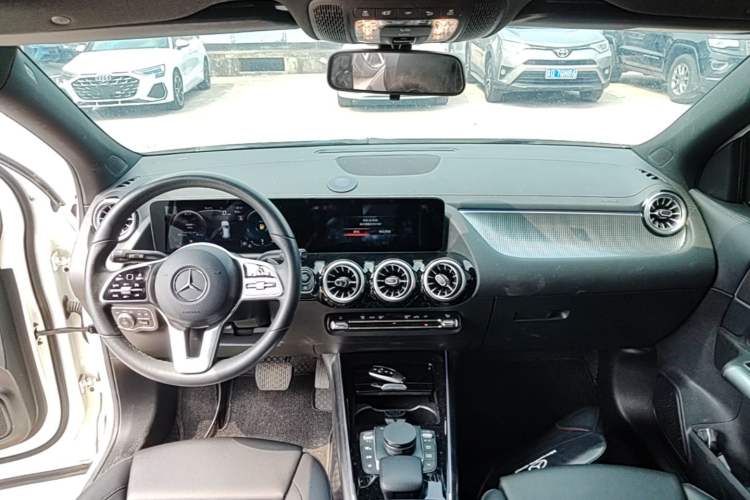 Used Mercedes-Benz GLA 2020 GLA 180 Headliner
