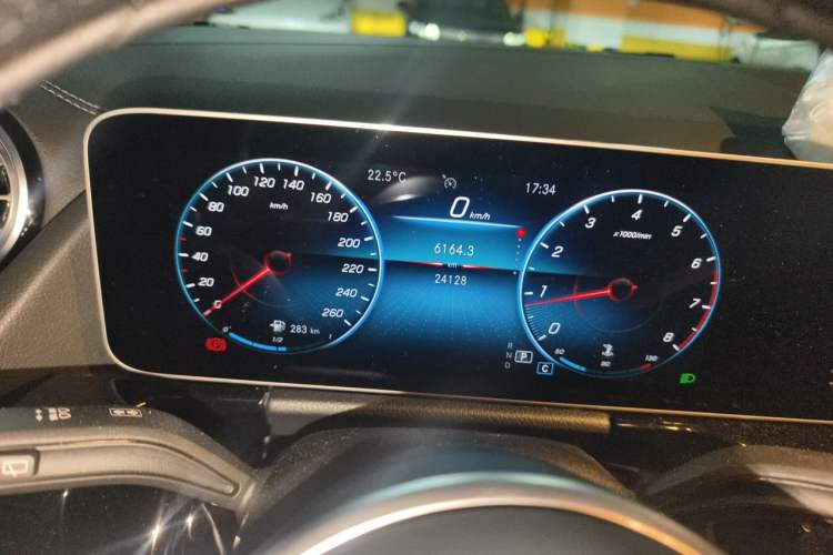 Used Mercedes-Benz GLA 2020 GLA 200 Instrument Cluster