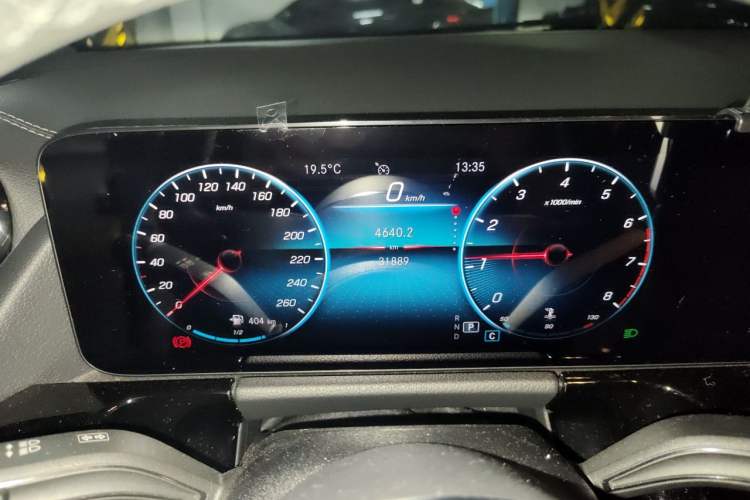 Used Mercedes-Benz GLA 2020 GLA 200 Instrument Cluster