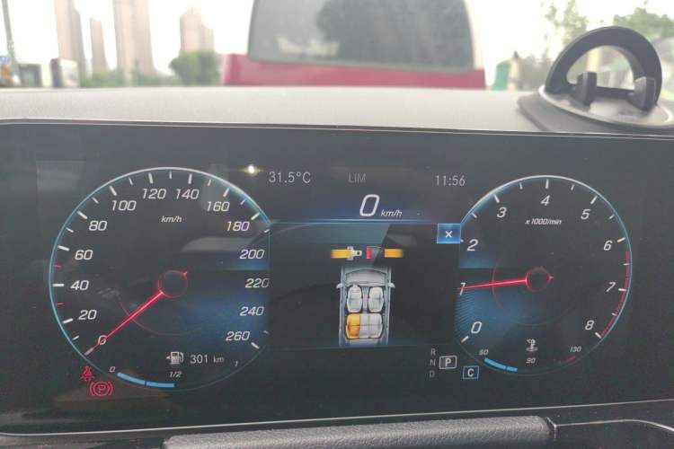 Used Mercedes-Benz GLA 2020 GLA 200 Instrument Cluster
