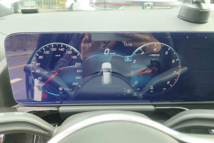 Used Mercedes-Benz GLA 2020 GLA 180 Instrument Cluster