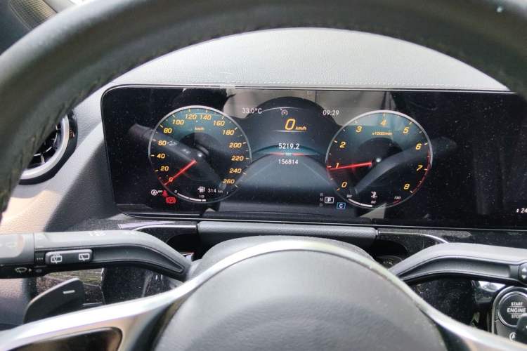Used Mercedes-Benz GLA 2020 GLA 180 Instrument Cluster