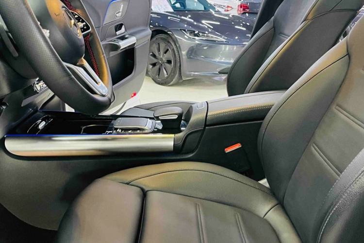 Used Mercedes-Benz GLA 2020 GLA 200 Interior 1