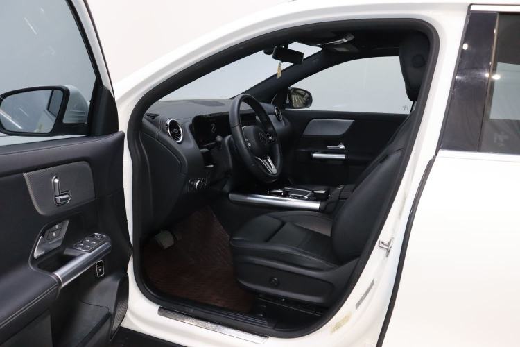 Used Mercedes-Benz GLA 2020 GLA 180 Interior 1