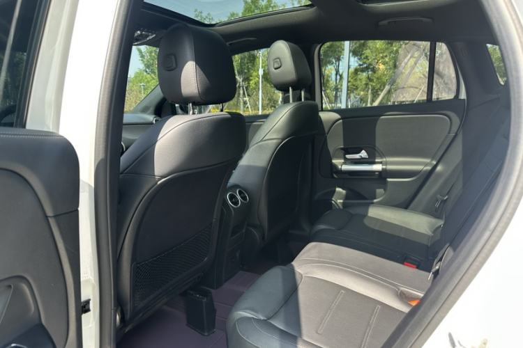 Used Mercedes-Benz GLA 2020 GLA 200 Interior 2