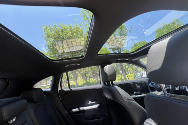 Used Mercedes-Benz GLA 2020 GLA 200 Interior 2