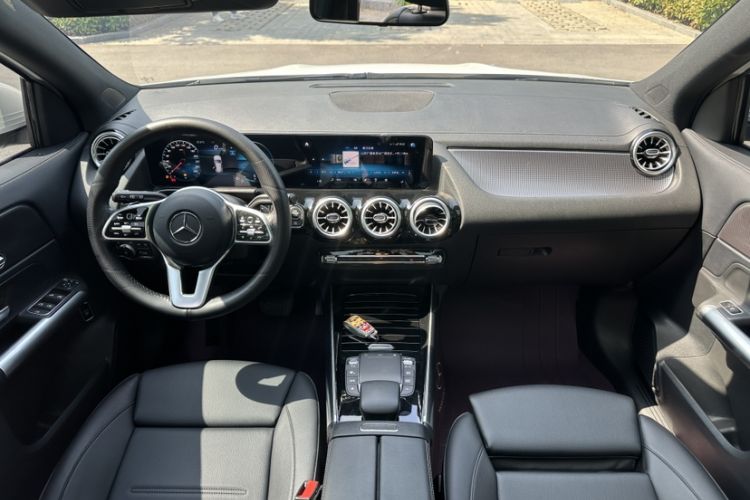 Used Mercedes-Benz GLA 2020 GLA 200 Interior 3