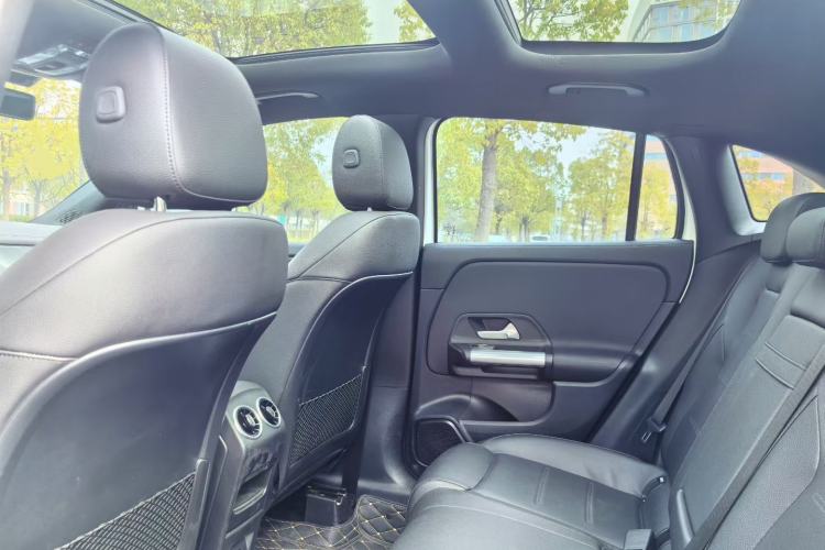 Used Mercedes-Benz GLA 2020 GLA 200 Interior 3