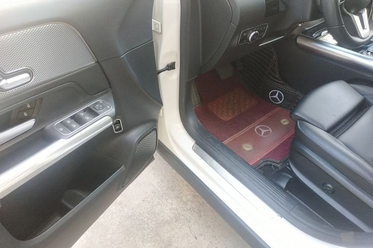 Used Mercedes-Benz GLA 2020 GLA 180 Interior 3