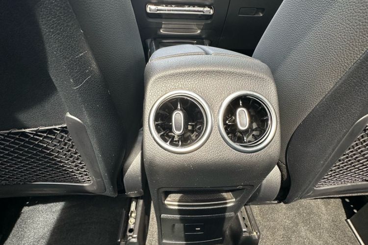Used Mercedes-Benz GLA 2020 GLA 180 Interior 4