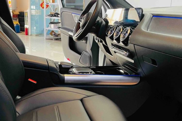 Used Mercedes-Benz GLA 2020 GLA 200 Interior 4