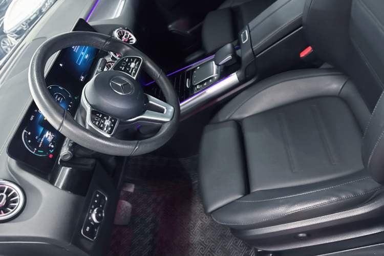 Used Mercedes-Benz GLA 2020 GLA 200 Interior 5