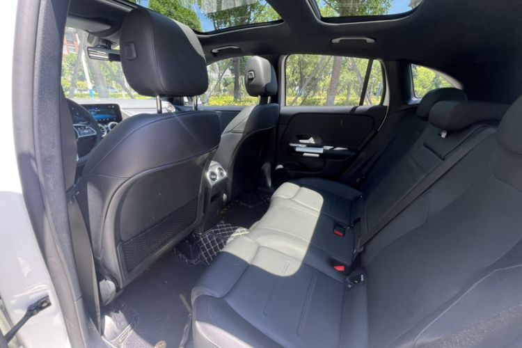 Used Mercedes-Benz GLA 2020 GLA 200 Interior 6