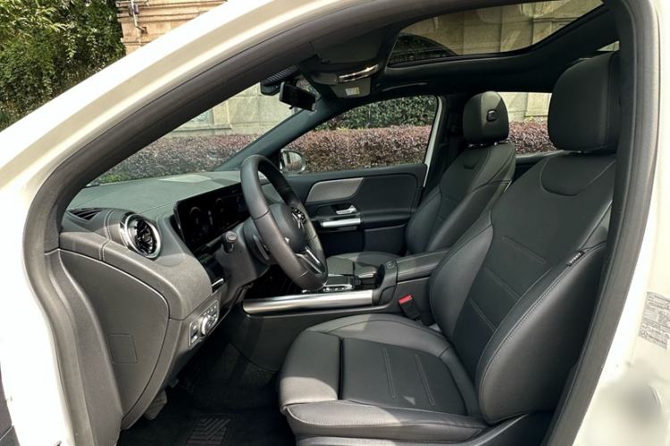 Used Mercedes-Benz GLA 2020 GLA 180 Interior 7
