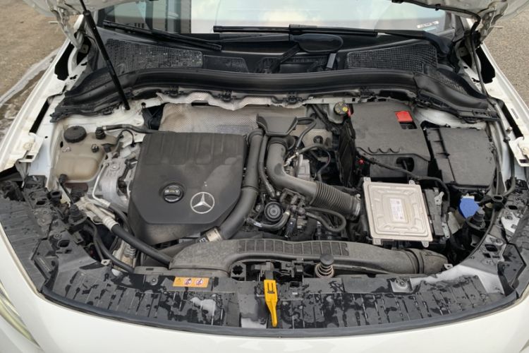 Used Mercedes-Benz GLA 2020 GLA 200 Interior 8