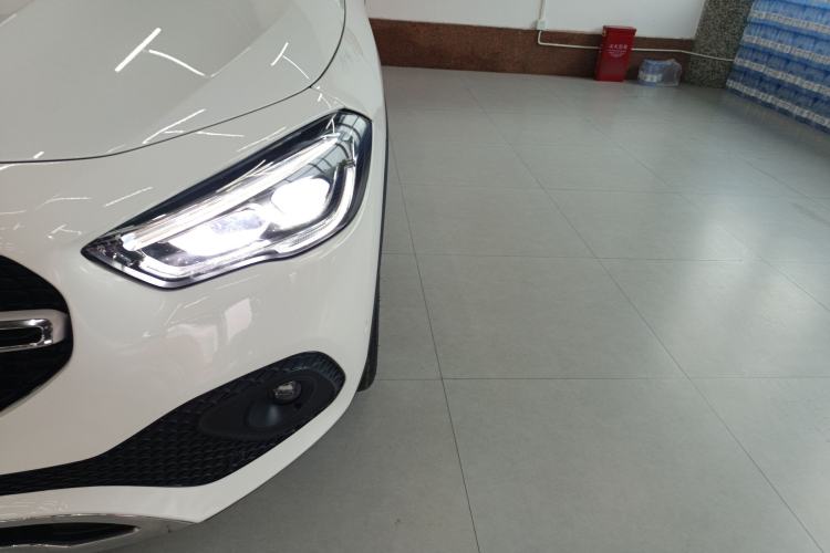 Used Mercedes-Benz GLA 2020 GLA 180 Left Front Headlight