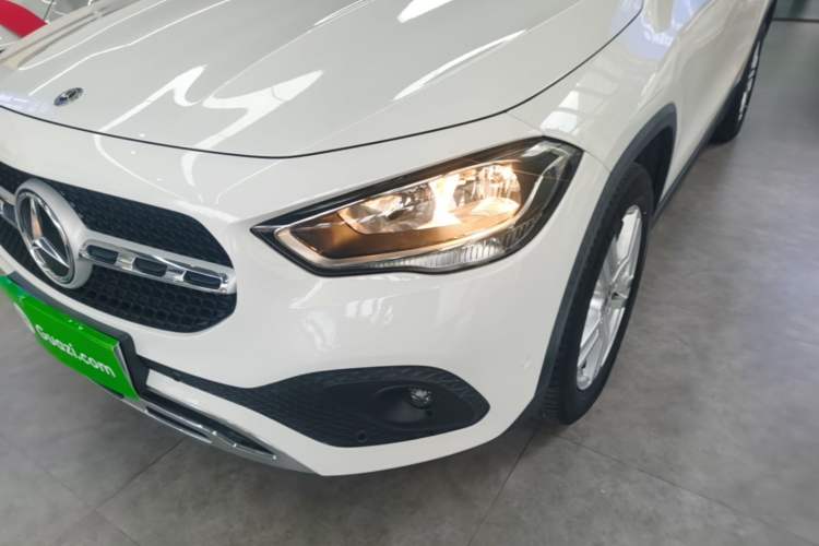 Used Mercedes-Benz GLA 2020 GLA 180 Left Front Headlight