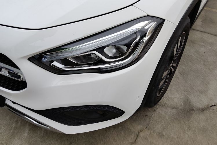 Used Mercedes-Benz GLA 2020 GLA 200 Left Front Headlight