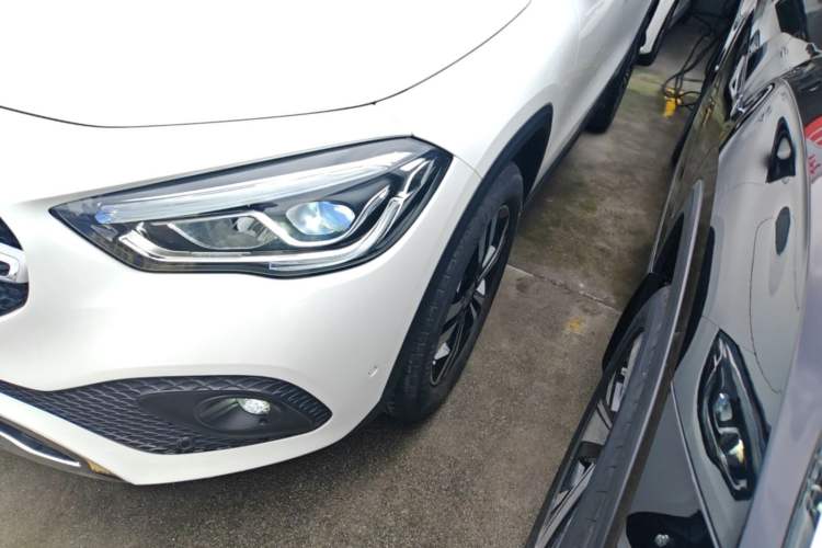 Used Mercedes-Benz GLA 2020 GLA 200 Left Front Headlight