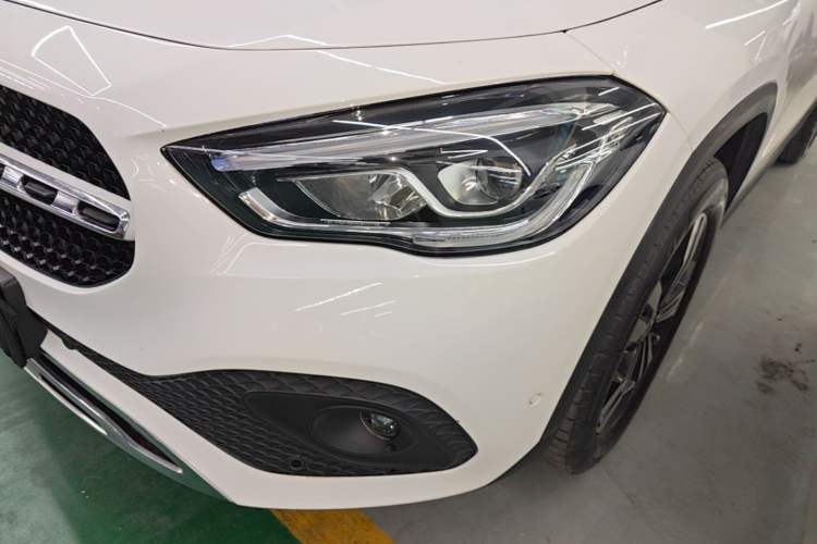 Used Mercedes-Benz GLA 2020 GLA 200 Left Front Headlight