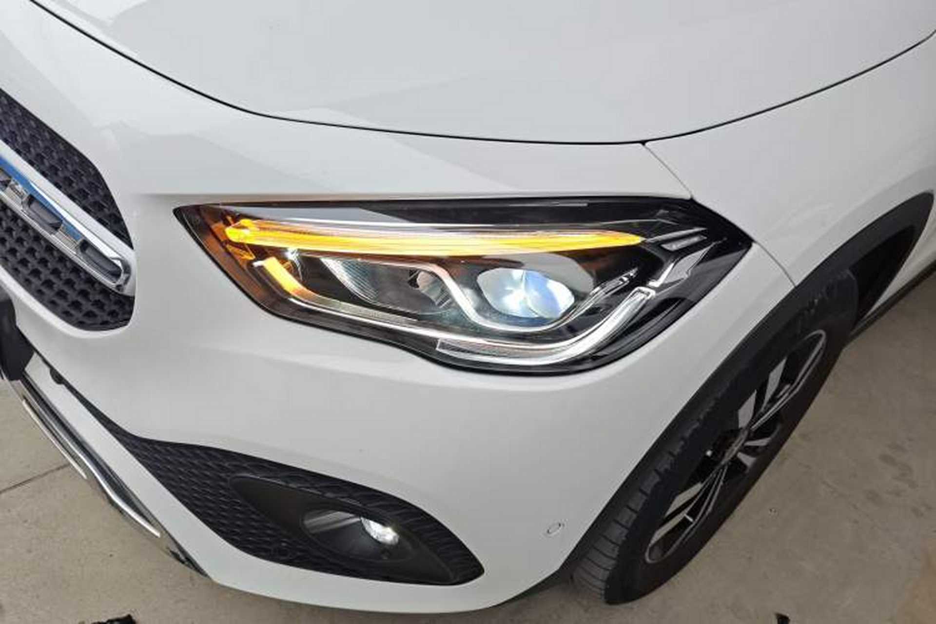 Used Mercedes-Benz GLA 2020 GLA 200 Left Front Headlight