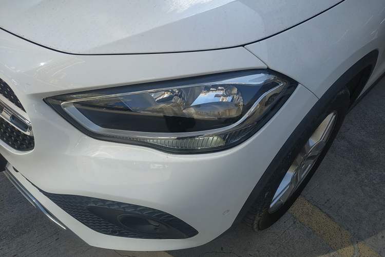Used Mercedes-Benz GLA 2020 GLA 180 Left Front Headlight