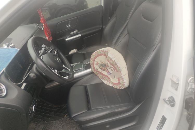 Used Mercedes-Benz GLA 2020 GLA 200 Left Front Seat
