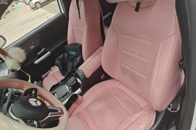 Used Mercedes-Benz GLA 2020 GLA 200 Left Front Seat