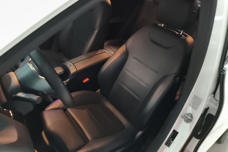 Used Mercedes-Benz GLA 2020 GLA 180 Left Front Seat