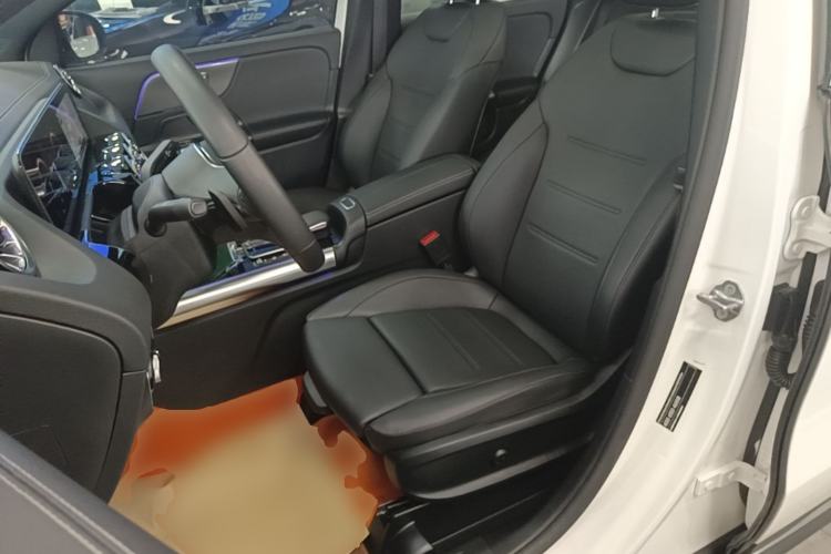 Used Mercedes-Benz GLA 2020 GLA 200 Left Front Seat