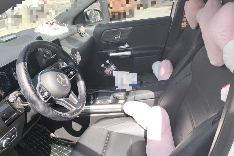 Used Mercedes-Benz GLA 2020 GLA 200 Left Front Seat