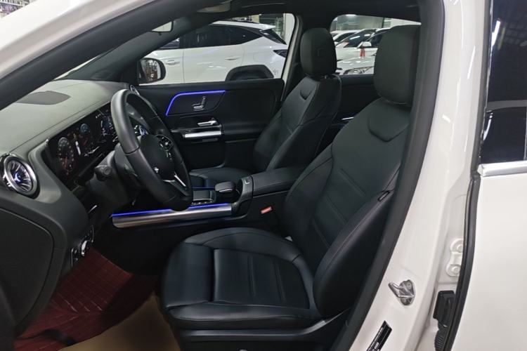 Used Mercedes-Benz GLA 2020 GLA 180 Left Front Seat
