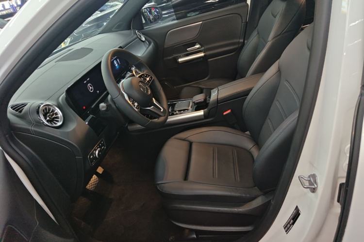 Used Mercedes-Benz GLA 2020 GLA 200 Left Front Seat