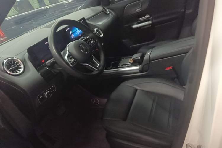 Used Mercedes-Benz GLA 2020 GLA 200 Left Front Seat