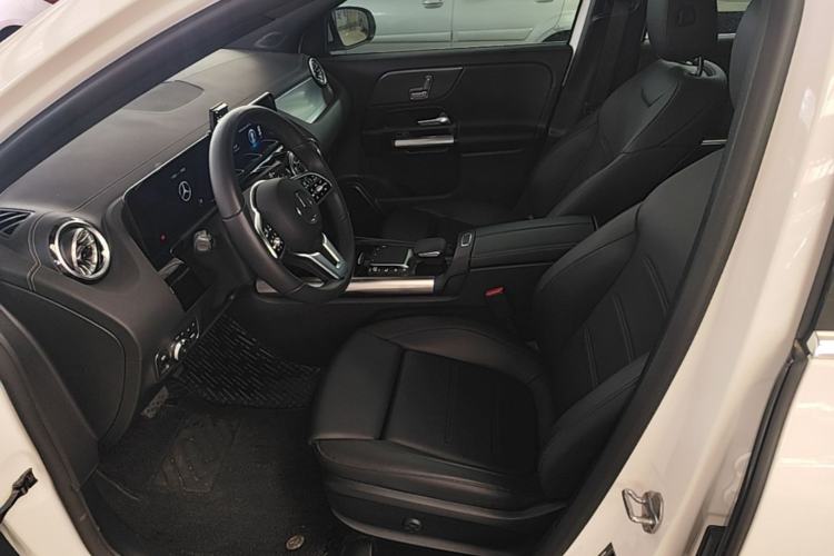 Used Mercedes-Benz GLA 2020 GLA 200 Left Front Seat