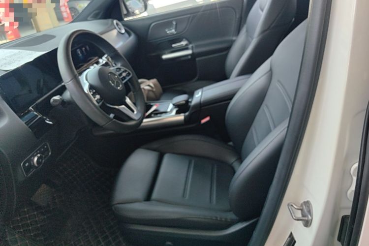 Used Mercedes-Benz GLA 2020 GLA 200 Left Front Seat