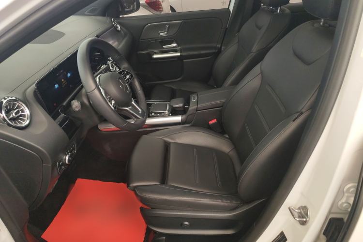 Used Mercedes-Benz GLA 2020 GLA 200 Left Front Seat