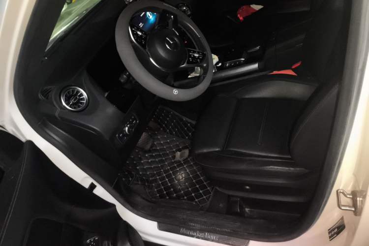 Used Mercedes-Benz GLA 2020 GLA 200 Left Front Seat