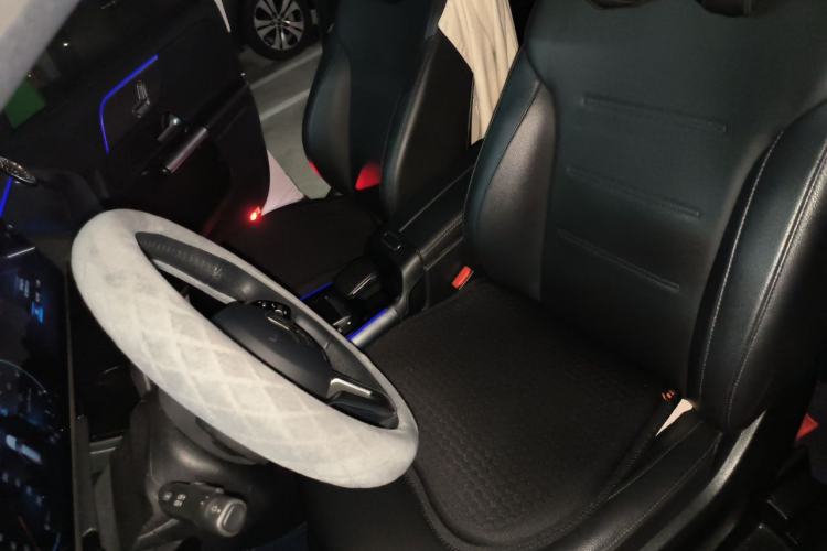 Used Mercedes-Benz GLA 2020 GLA 200 Left Front Seat