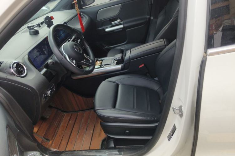 Used Mercedes-Benz GLA 2020 GLA 180 Left Front Seat