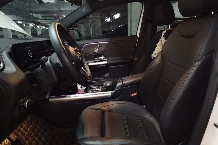 Used Mercedes-Benz GLA 2020 GLA 200 Left Front Seat