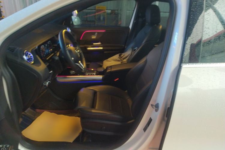 Used Mercedes-Benz GLA 2020 GLA 200 Left Front Seat
