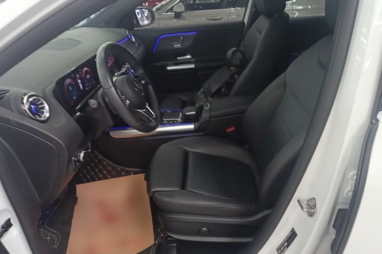 Used Mercedes-Benz GLA 2020 GLA 200 Left Front Seat